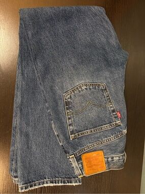 Levi's Women's 501 Jeans button fly straight